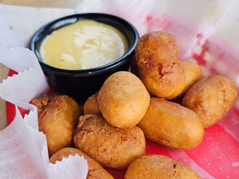 mini-corn-dogs-social-hour